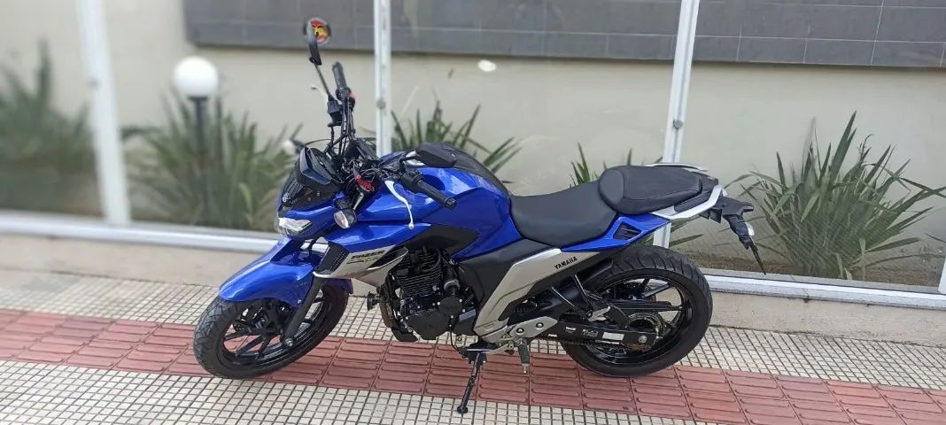 FZ25 - Foto 4