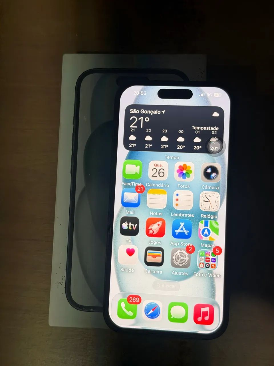 iPhone 15