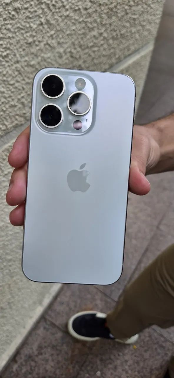 Iphone 15 pro 256GB - Foto 2