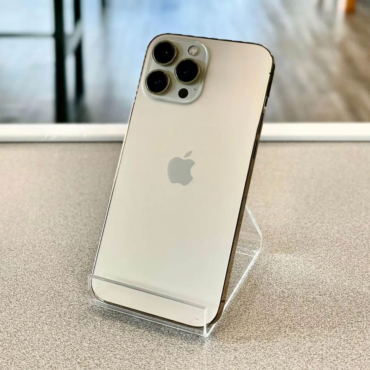 IPHONE 13 PRO MAX 512GB - ACEITO TROCAS - Celulares e Smartphones