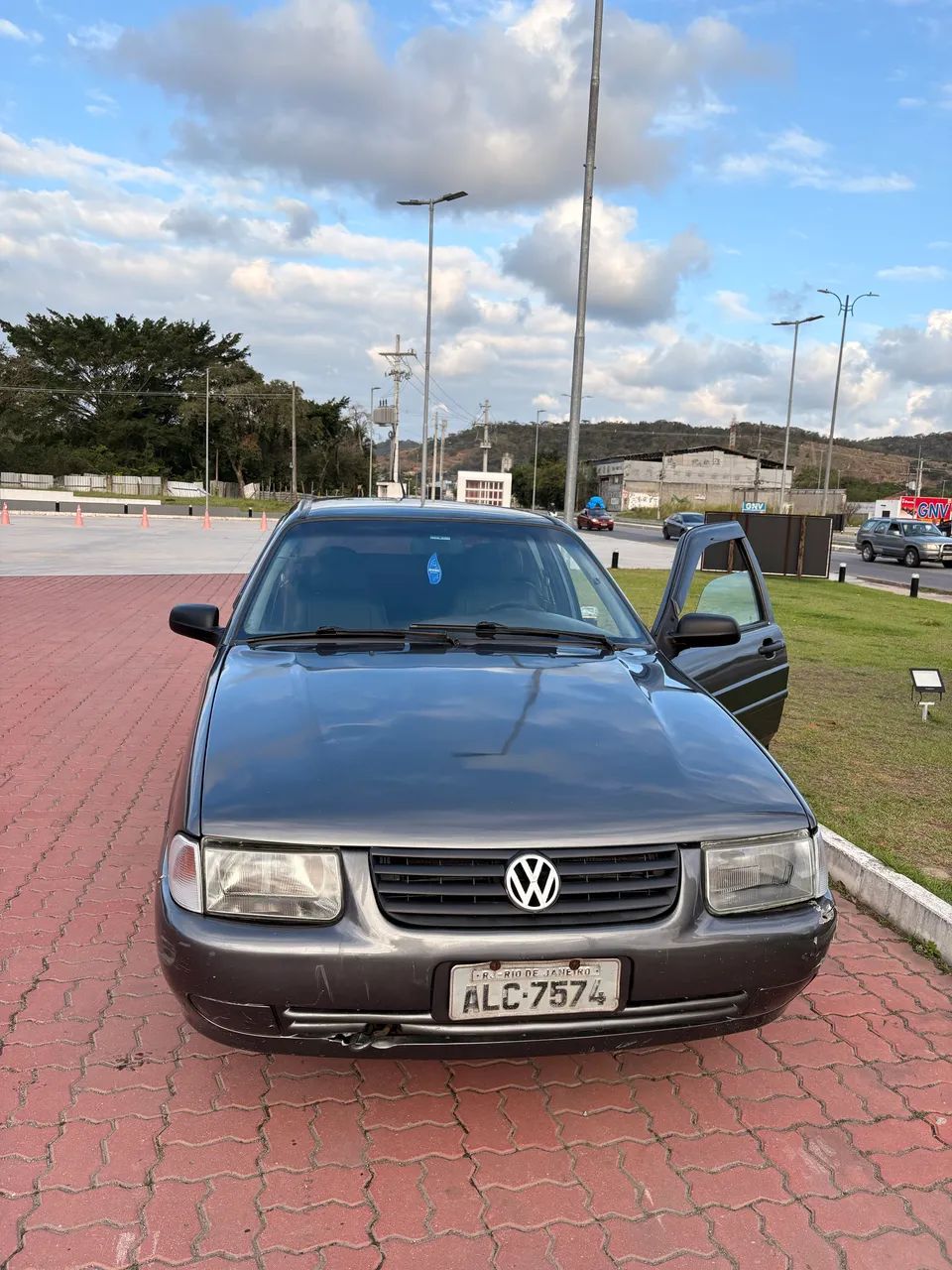 Volkswagen Santana Santana 2.0 Mi 2p e 4p 2003