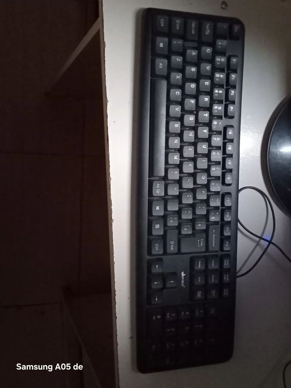 Vende-se dois monitores 1 da LG, e o outro da AOC  - Foto 3