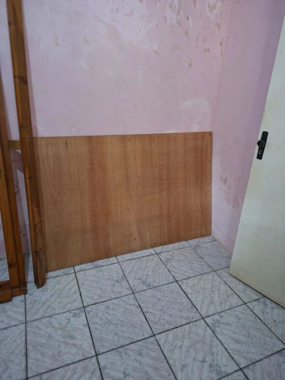 Cama Queen Madeira R$1.500,00 - Foto 4
