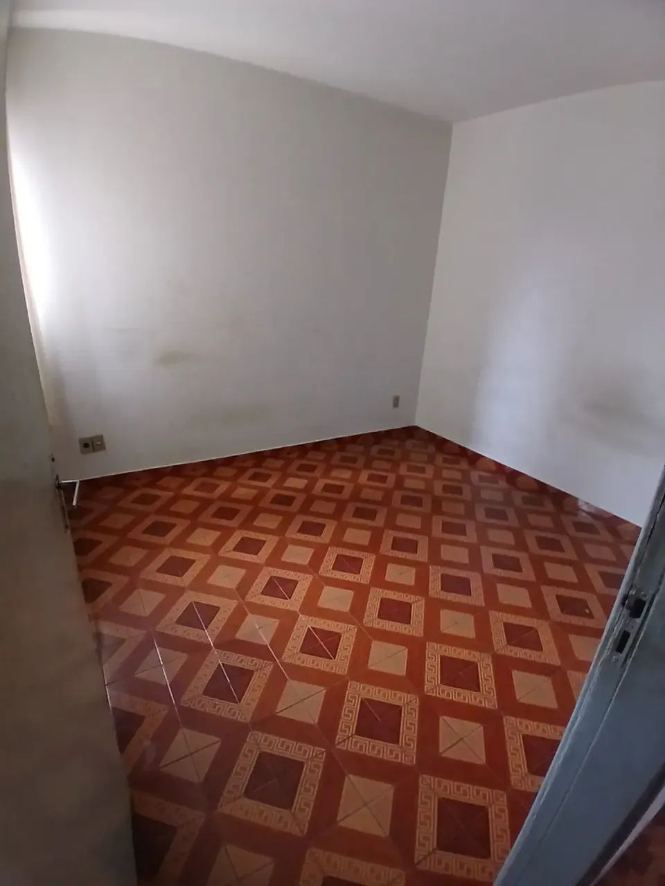 ALUGO I CASA 2 QUARTOS - Foto 5