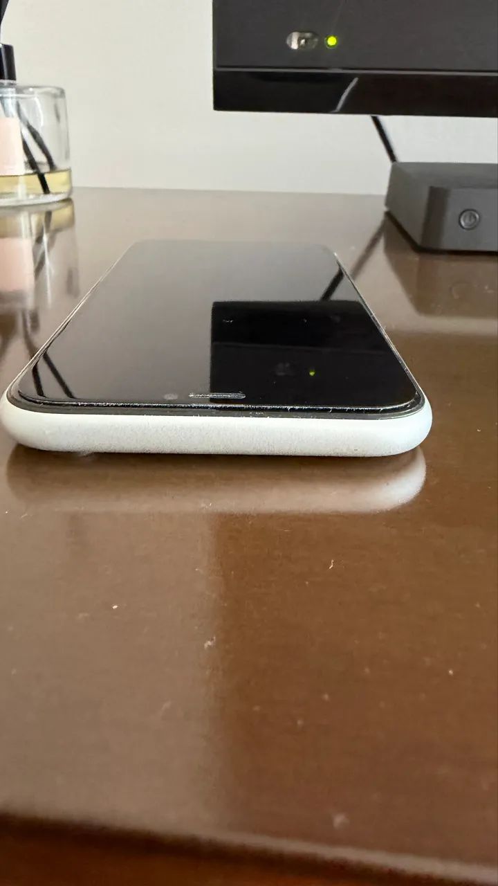 Iphone  Xr 128Gb - impecável  - Foto 4
