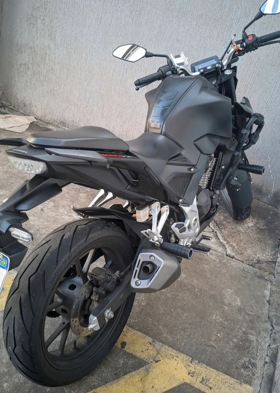 CB300f impecável - Foto 3