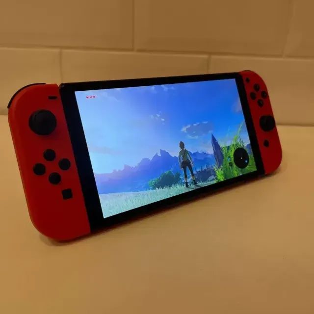 Nintendo Switch Oled Vermelho - 64Gb - Case - Foto 2