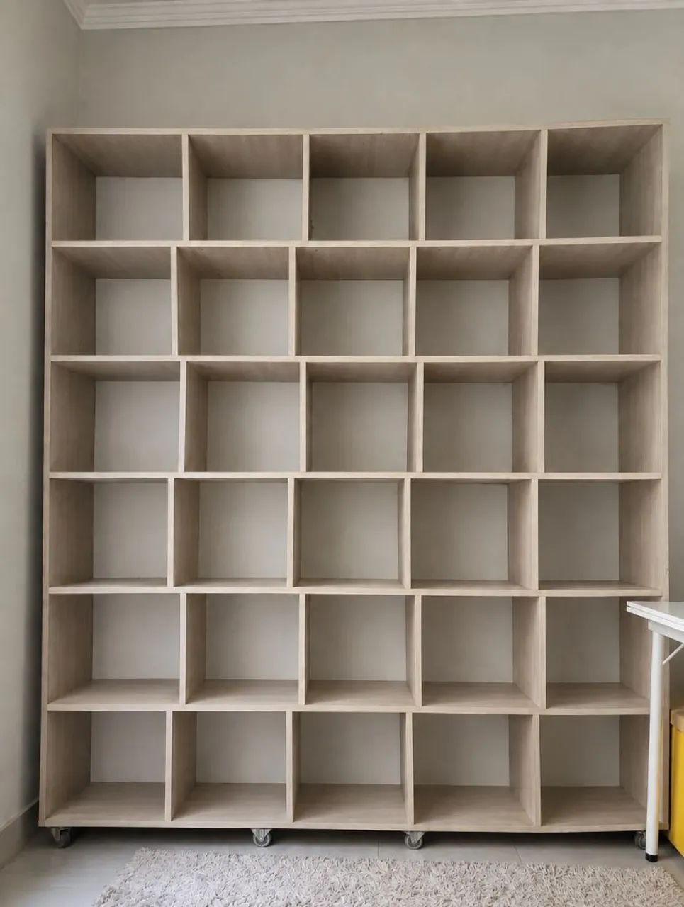 Estante de Mdf com Ninchos 