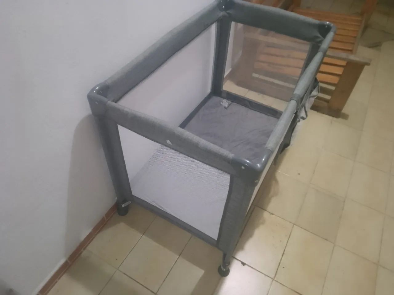 Vendo berço para bebê.