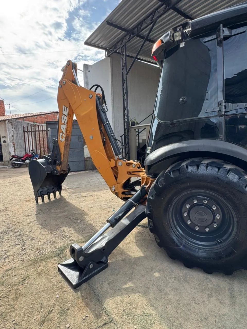 Retroescavadeira case 580n extra único dono ! - Foto 7