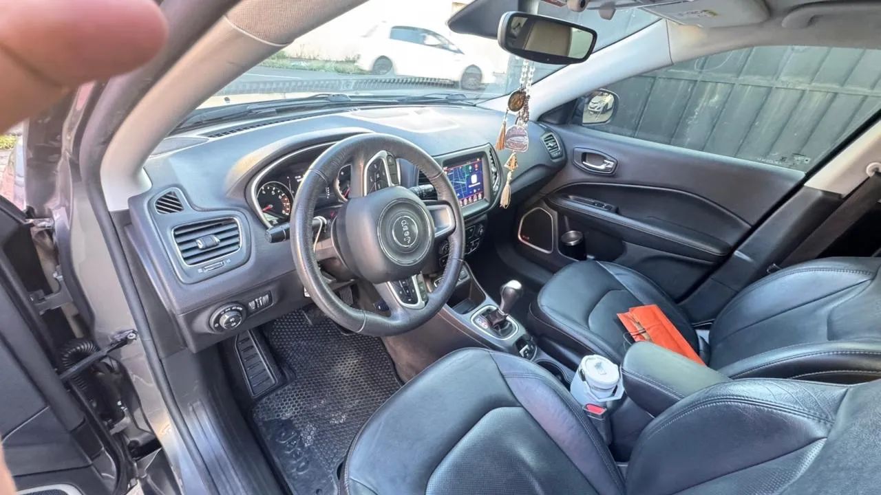 Jeep Compass Longitude 2.0 4X2 Flex 16V Aut. 2018 - Foto 5