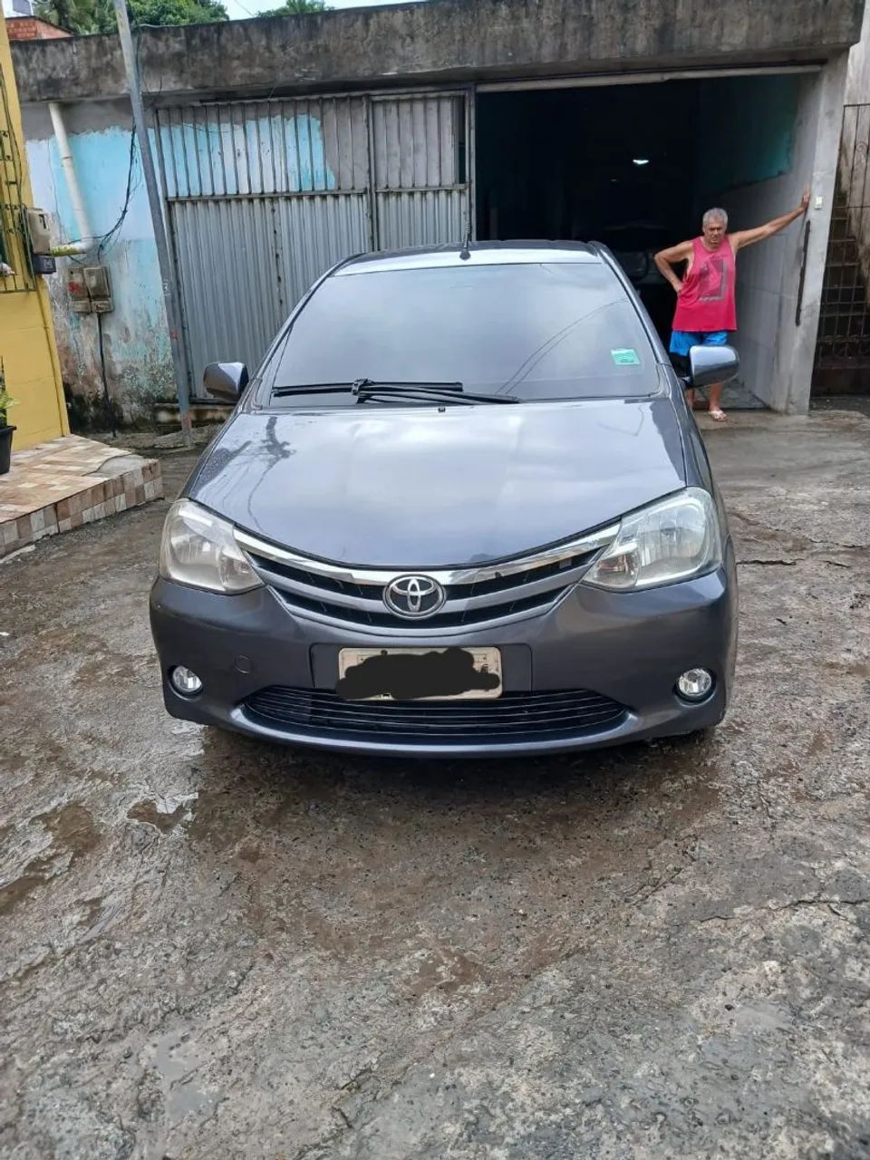 Toyota Etios ETIOS XLS Sedan 1.5 Flex 16V 4p Mec. 2013