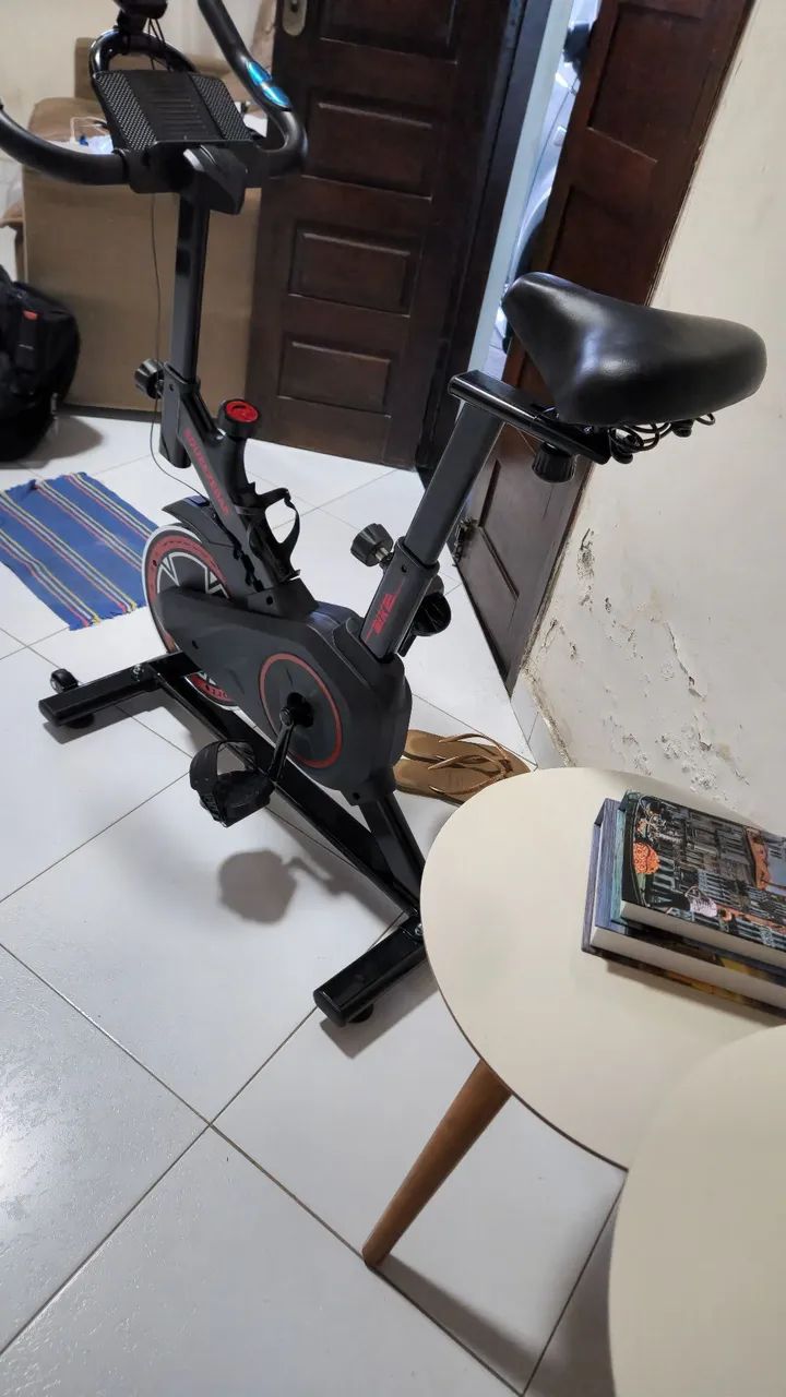 Bicicleta de academia (ergometrica) - Foto 2