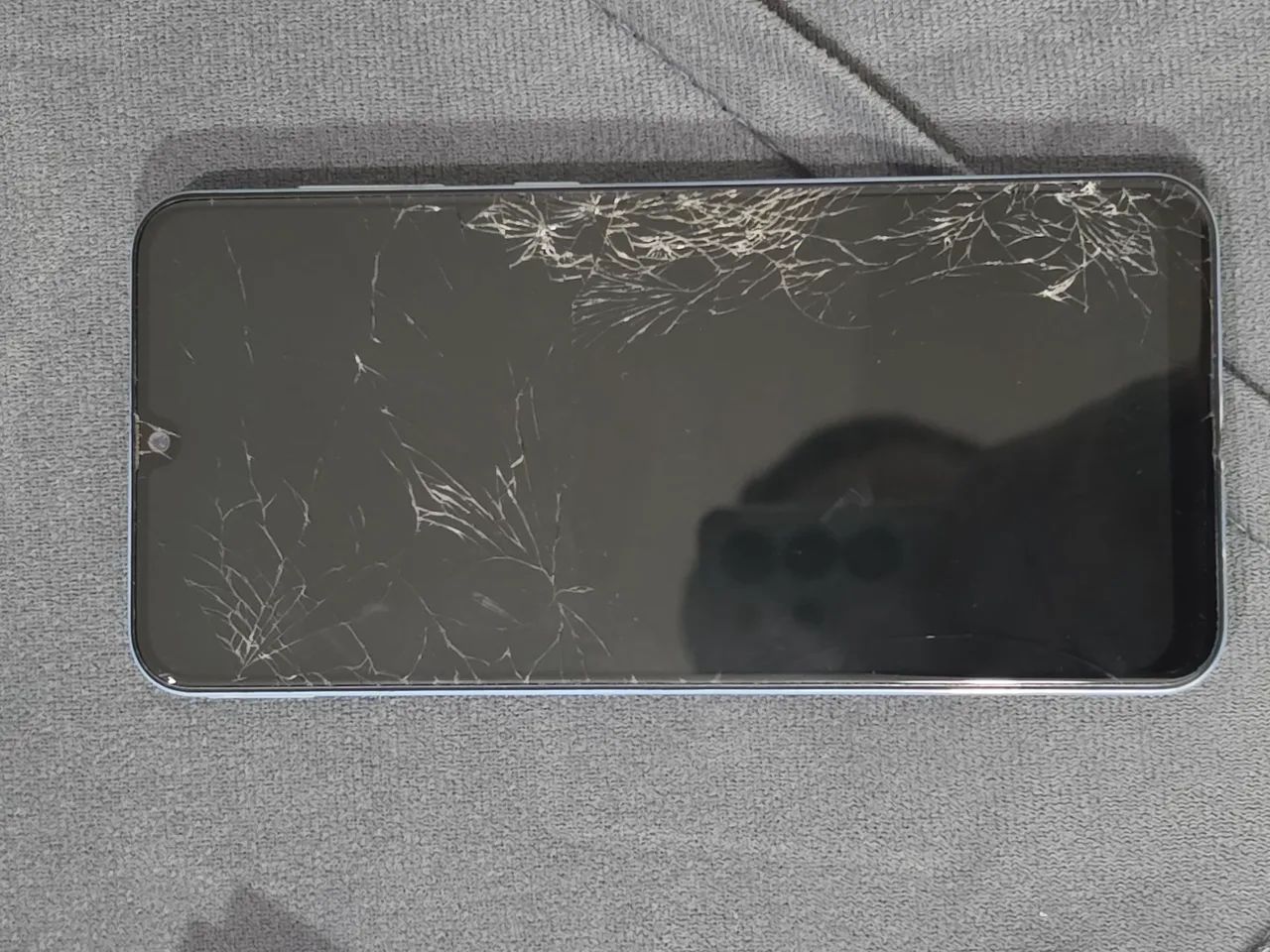 Celular A50 na caixa com nota tela trincada - Foto 4