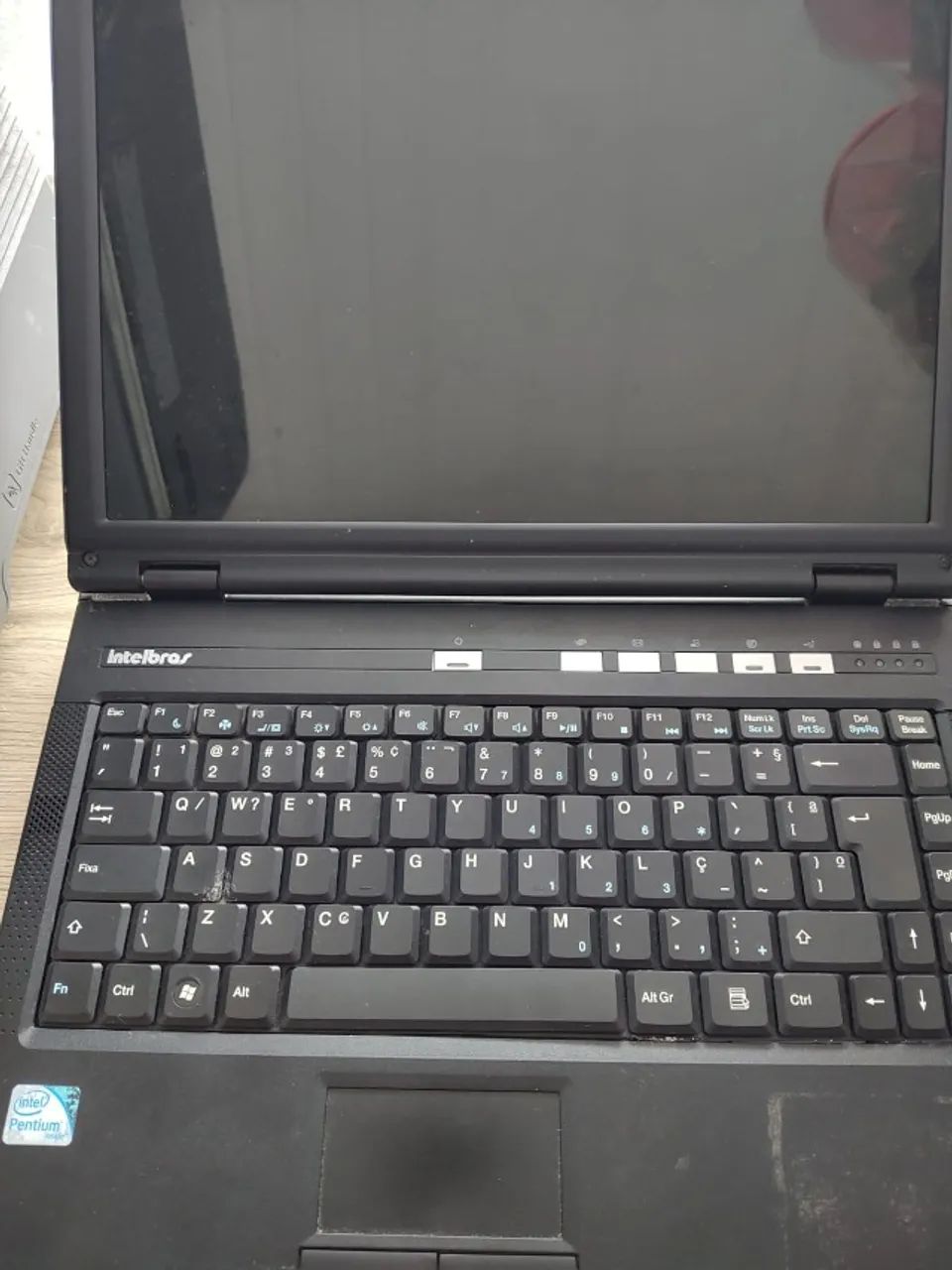 Notebook Intelbras Cm-2  (Defeito)