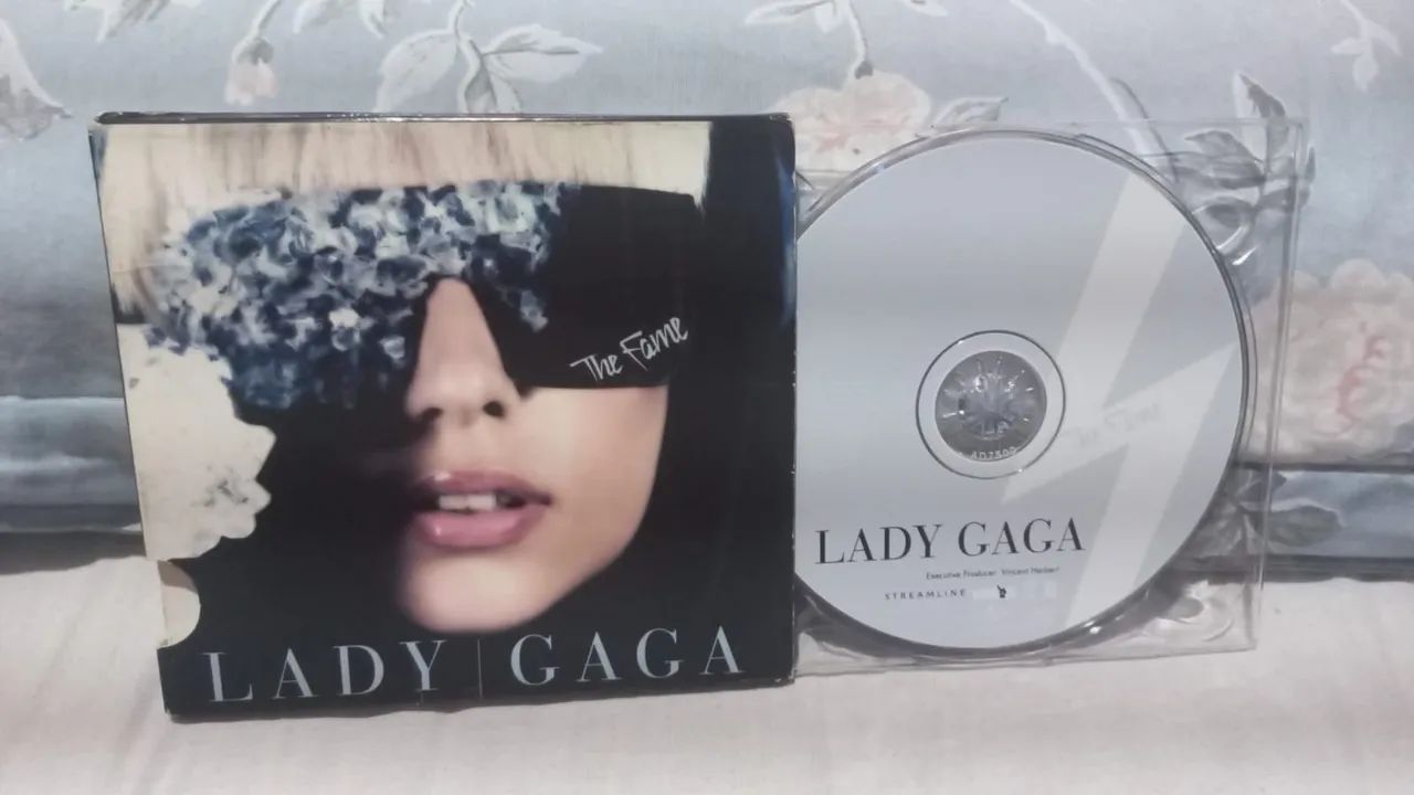 Cd lady gaga poker face (digipack) - CDs, DVDs etc - Camargos