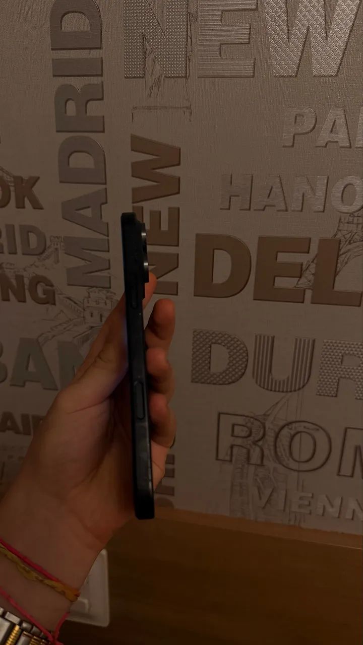 I PHONE 16 PRO MAX  - Foto 5