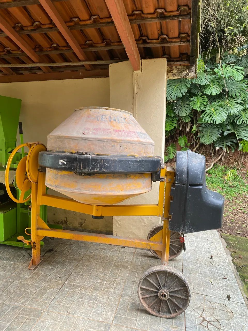 Bitoneira e mini fabrica de bloco - Foto 2