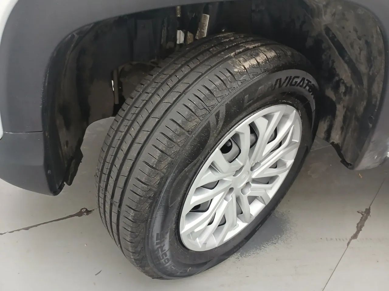 Fiat Strada Freedom 1.3 Flex 8V CD, foto 11 de 18
