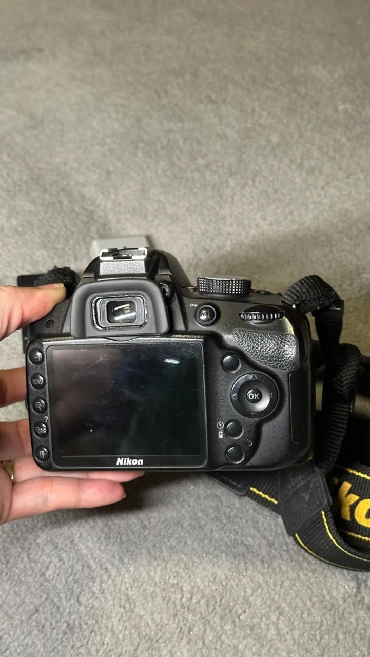Câmera Nikon D3200 + Baterias - Foto 3