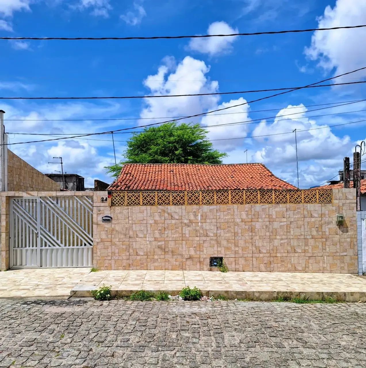 Venda de casa com 2/4 com 90m²- reformada Lago Azul  Natal/RN. - Foto 5