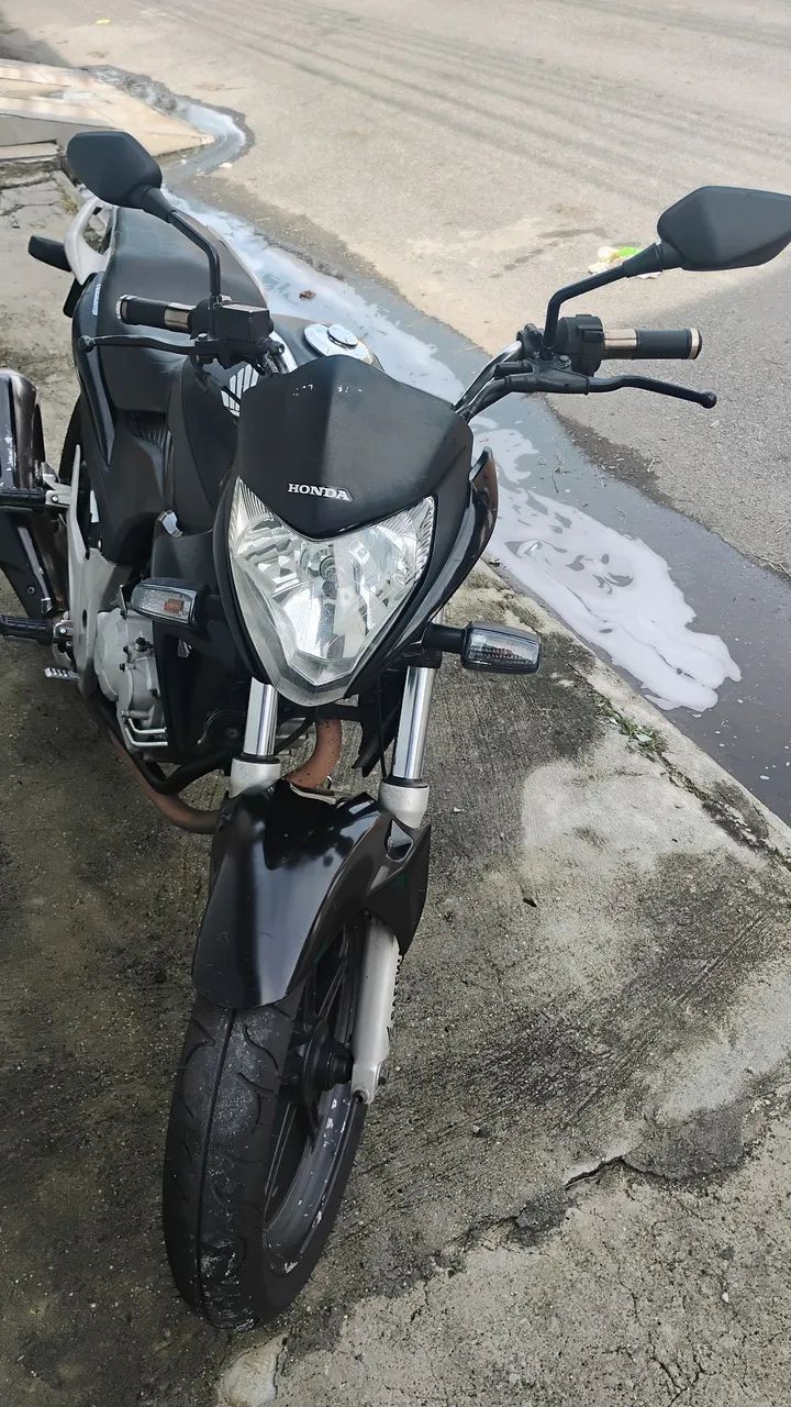 CB 300R - Foto 4