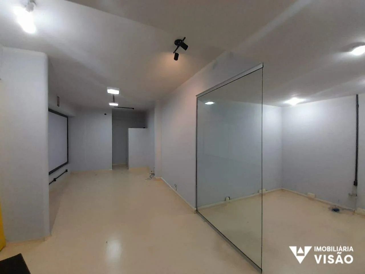 SALA COMERCIAL NO SHOPPING URBANO SALOMÃO - CENTRO DE UBERABA - Foto 2