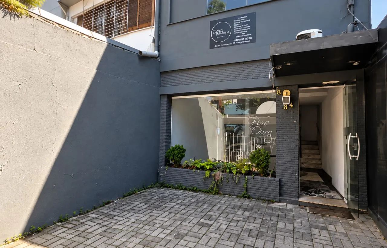 Loja na Alameda dos Guaramomis, 84  2 m² - Foto 2