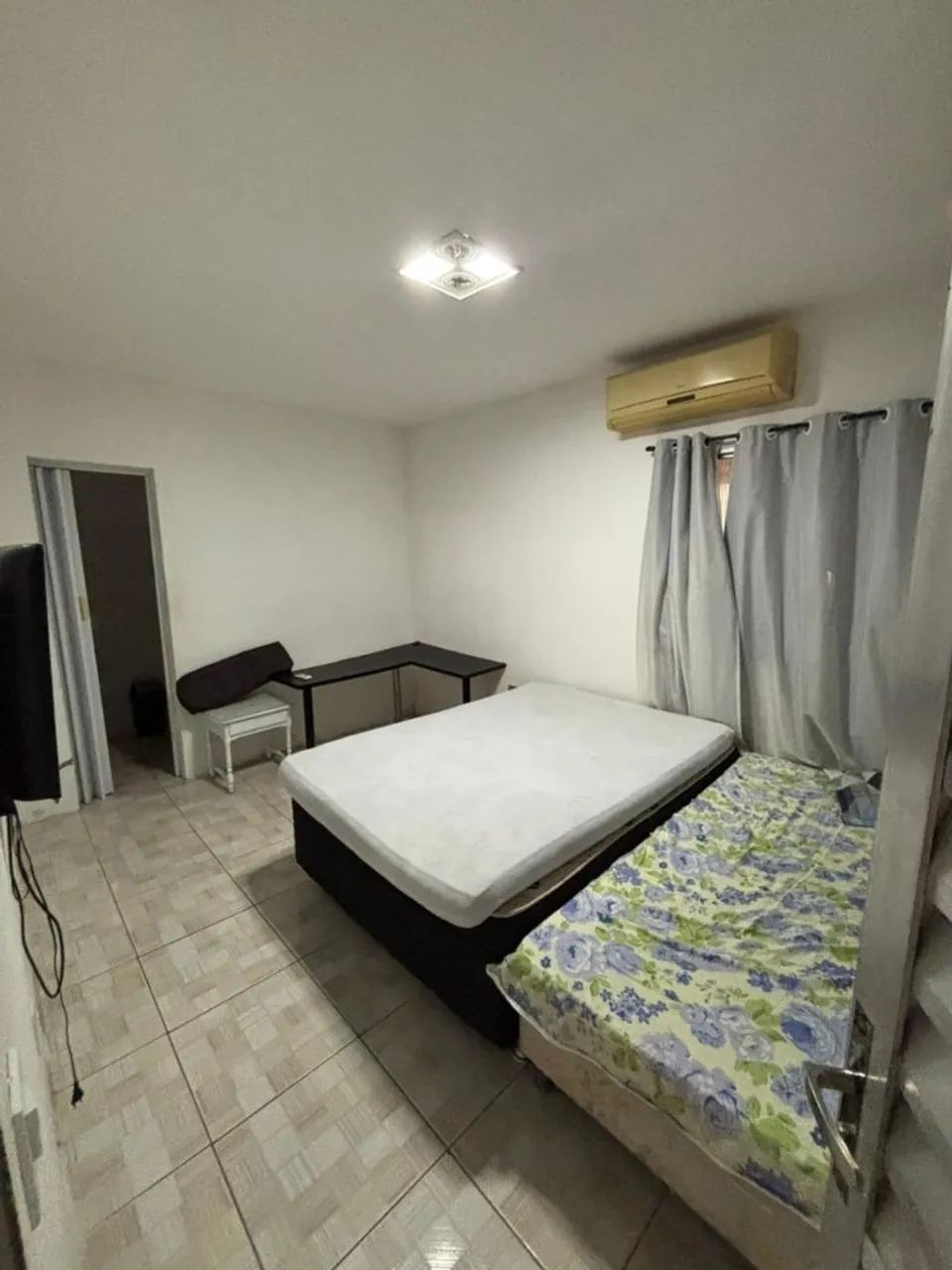 Casa arejada e bem espaçosa Alugo e Vendo - Foto 2