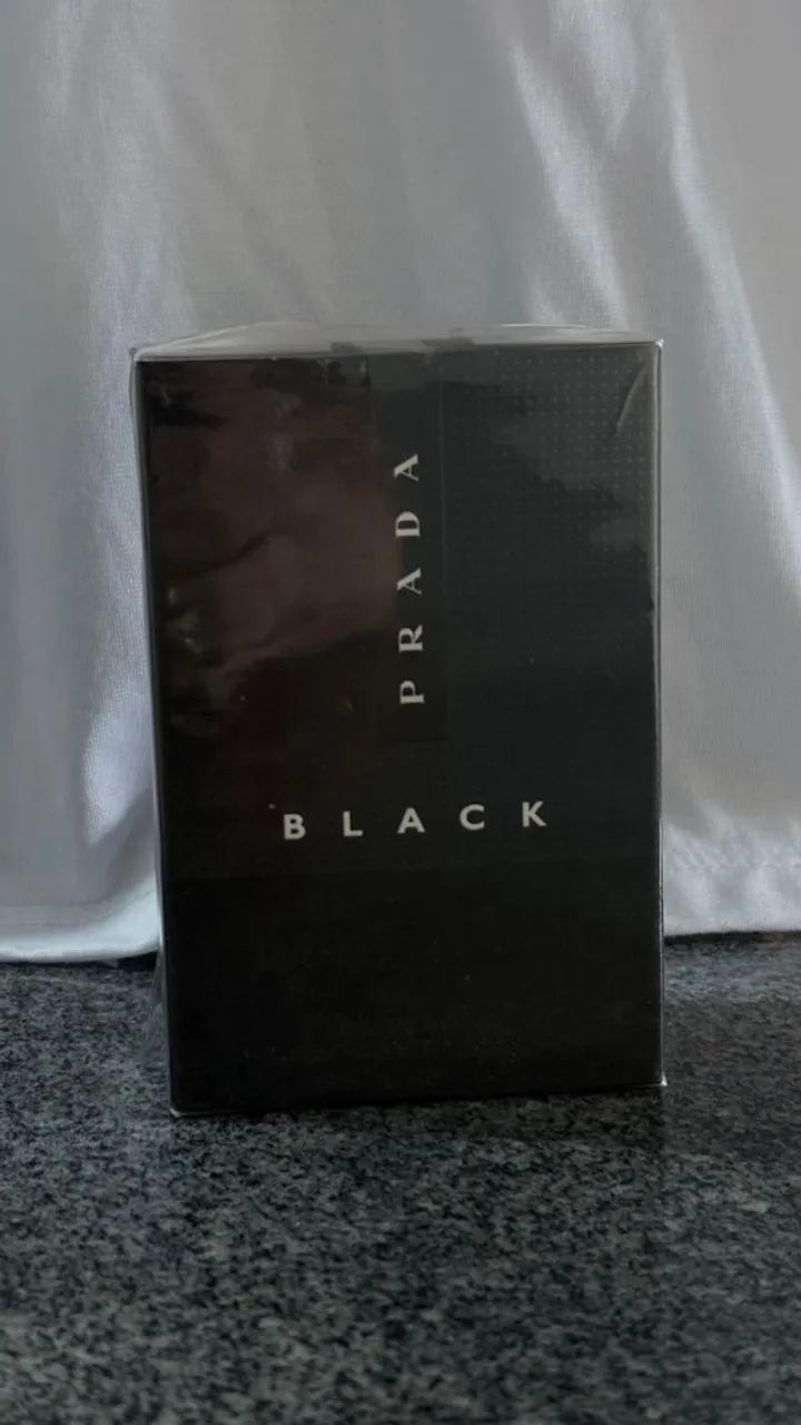 Perfume Prada Black 50ml  - Foto 3