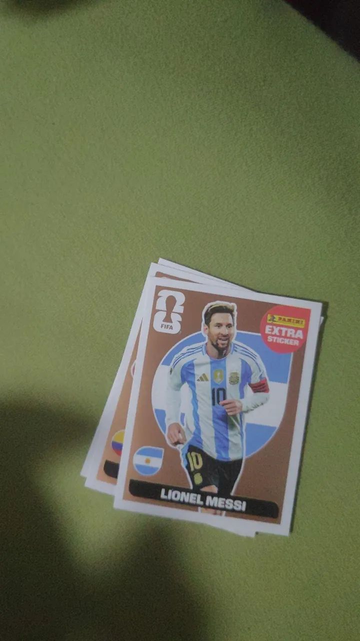 Figurinha Legend Extra Sticker Messi bronze  - Foto 2