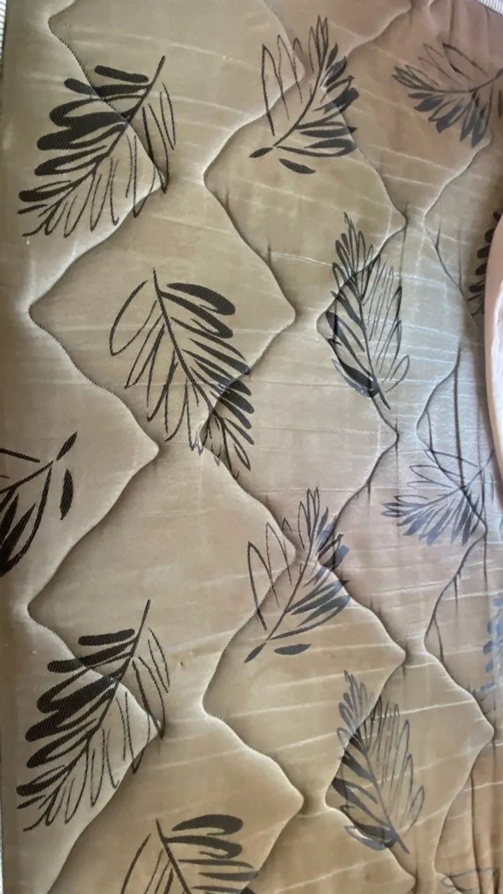 Cama de casal em ótimo estado! - Foto 4