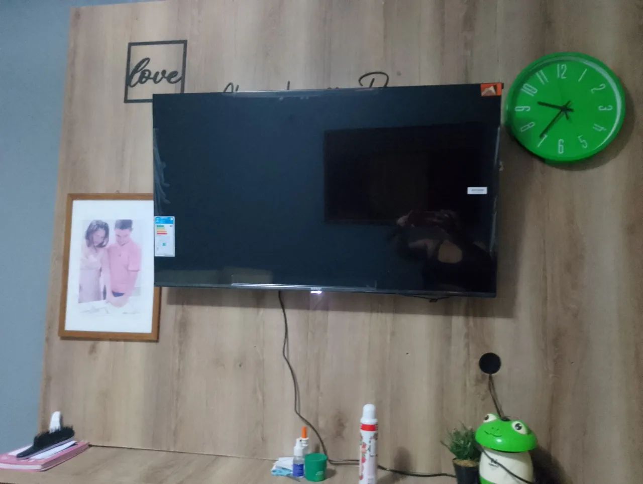 Tv de 43 polegadas nova