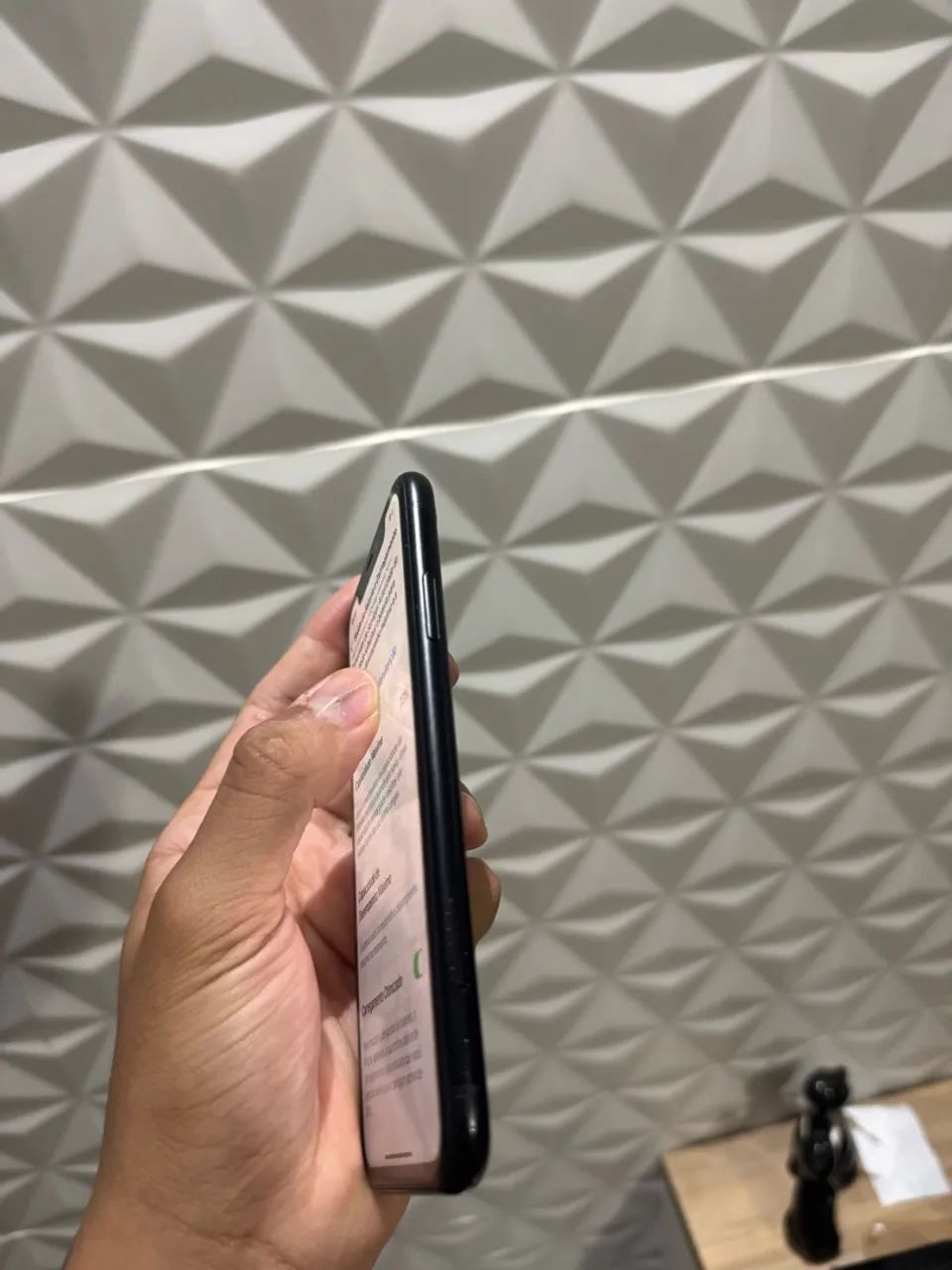 IPHONE XR - PRETO  - Foto 4