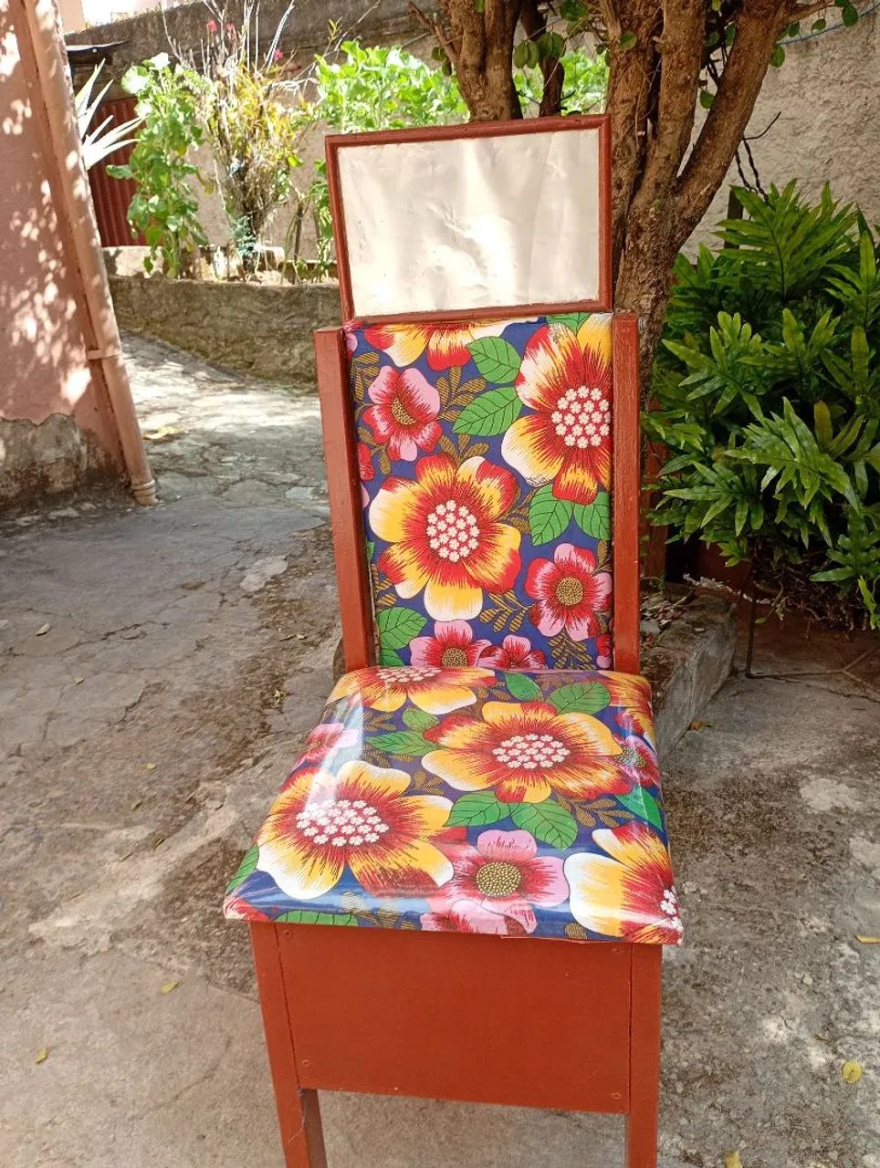 Cadeira e mesa passar roupa conjugada 