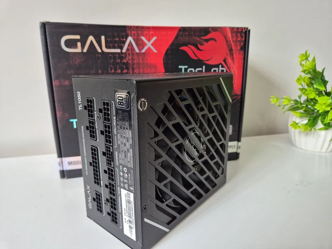 Fonte Galax TecLab 1050w - Foto 2