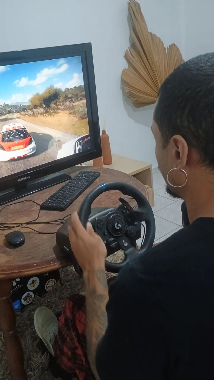 Logitech g923 - Foto 3