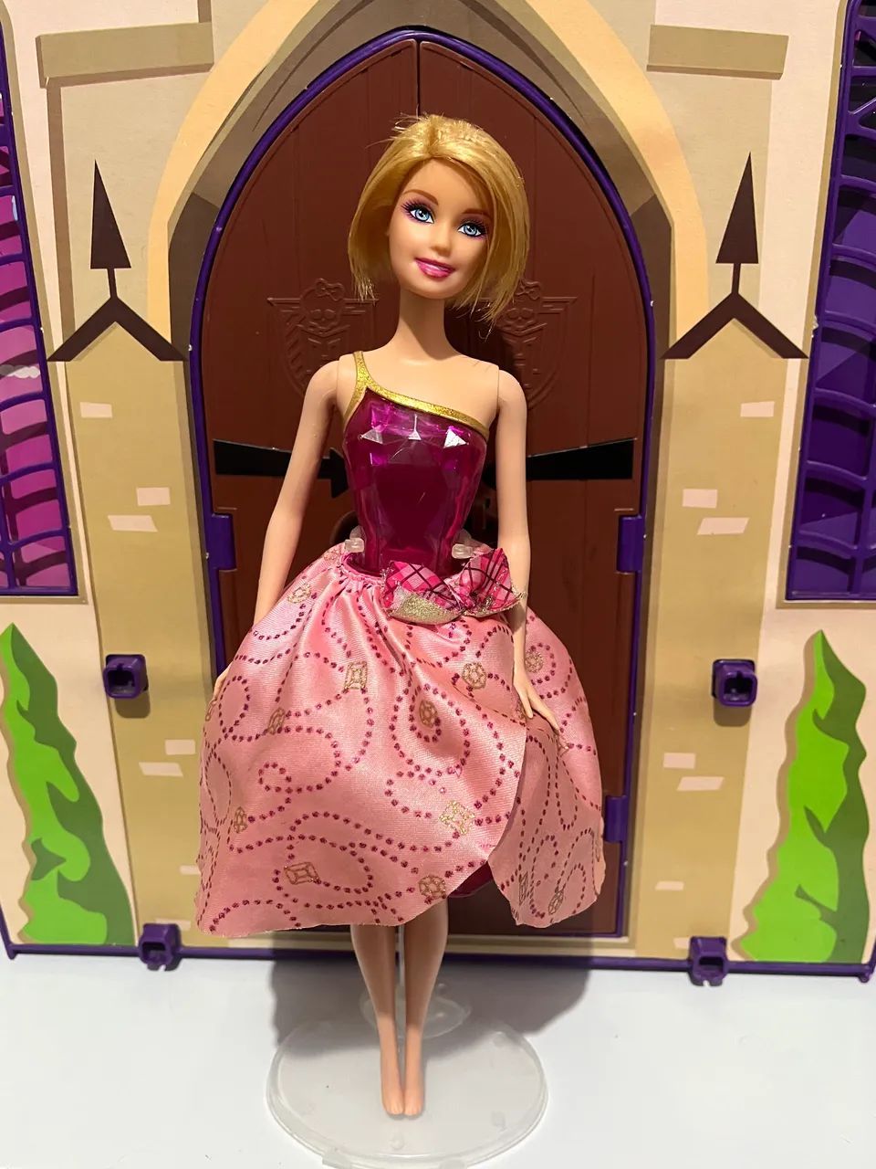 Barbie escola de princesas  - Foto 4