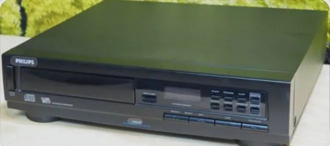 Toca CD Philips AK630