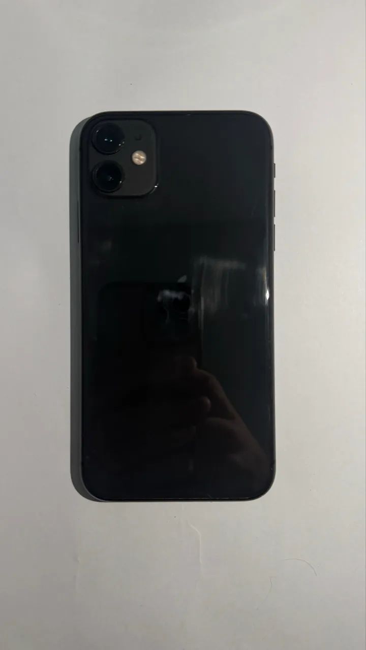 Vendo Iphone 11 em perfeito estado - Foto 3