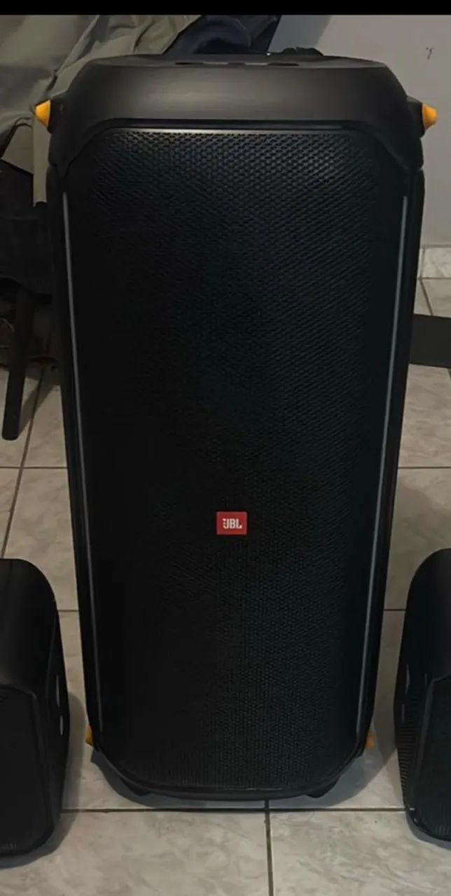 CAIXA DE SOM JBL 710 