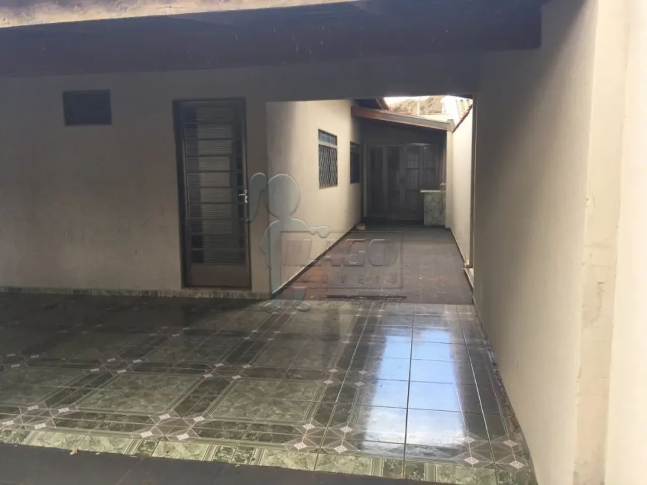 CASA EM BRODOWSKI COM EDÍCULA NO FUNDO - Foto 2