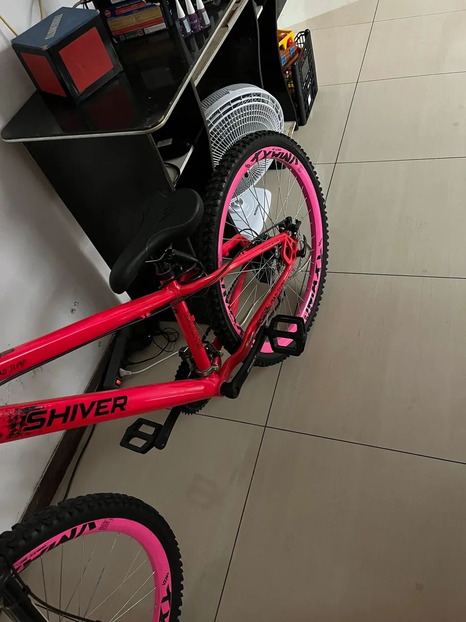 Bicicleta Aro 26 Semi nova  - Foto 4