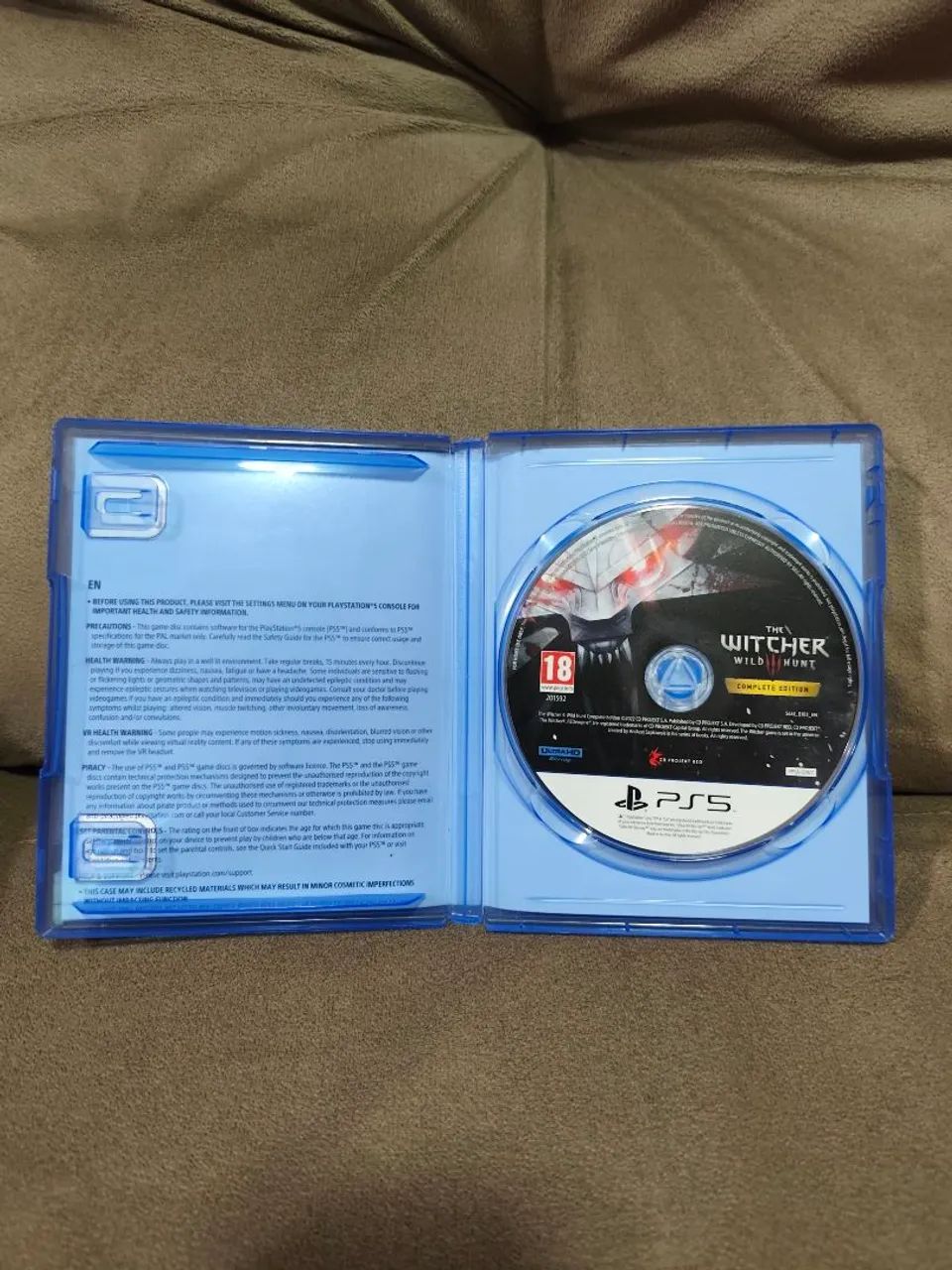 The Witcher PS5.    -     Faço Olx pay  - Foto 2