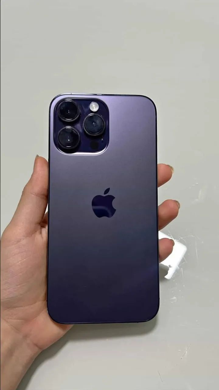 Vendo 14 pro max roxo, perfeito celular, super conservado  - Foto 2