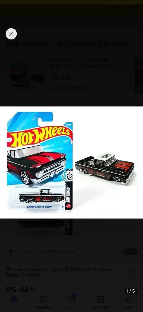 2x Hot Wheels Custom 62 Chevy Pickup