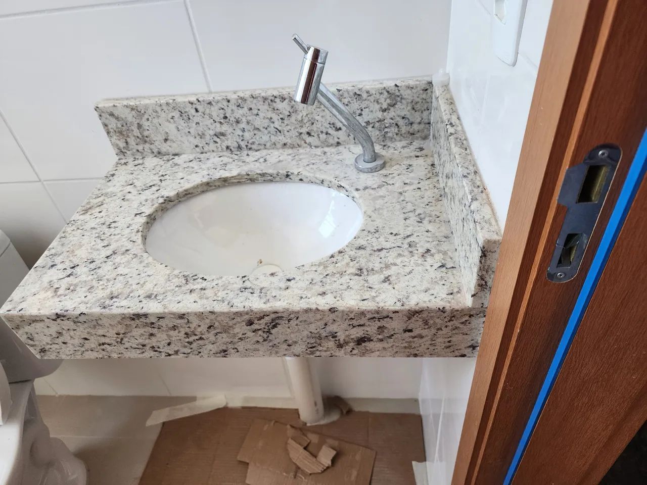 Dallas White Granite Bathroom Sink