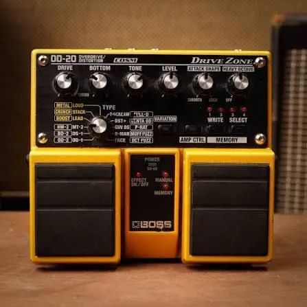 Pedal Drive Zone BOSS usado  - Foto 3
