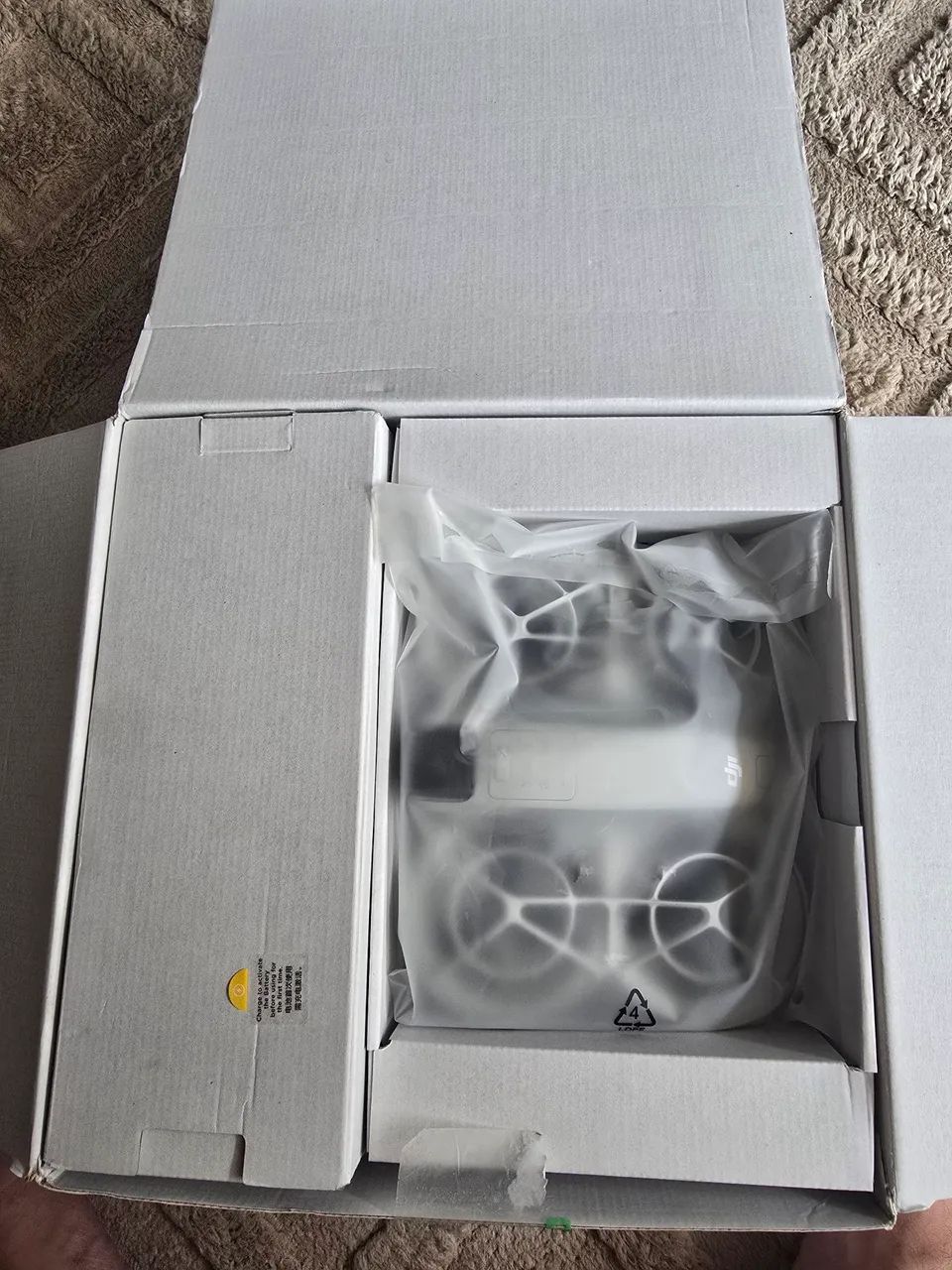 Drone Dji Neo Motion Fly More Combo Goggles N3 + Motion 3 Cor Branco - Foto 2