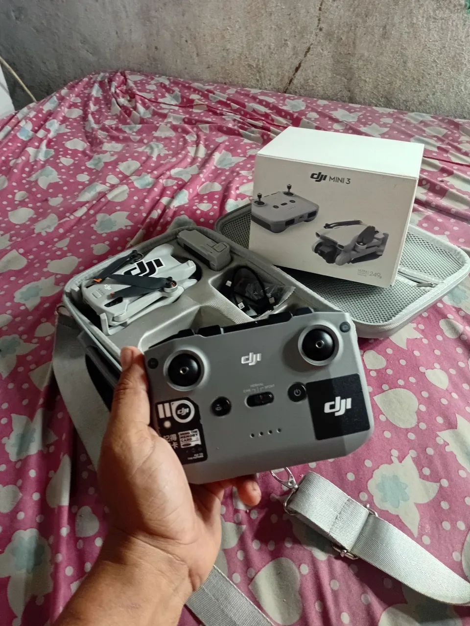 Drone dji mini 3 com bateria plus 45min de voo + beg de transporte  - Foto 5
